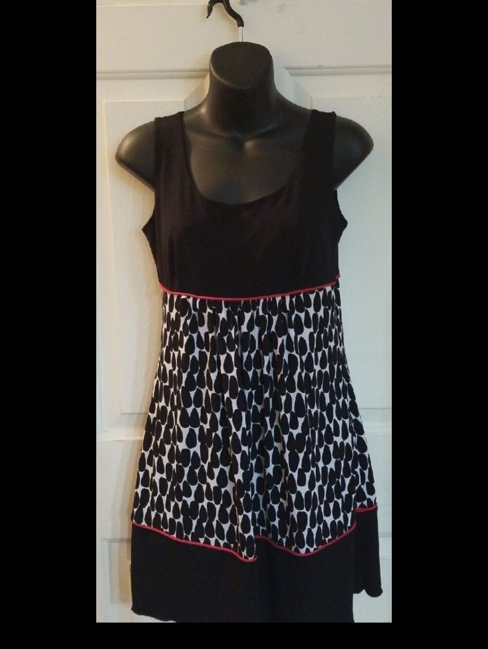 Enfocus Studio Black & White Patterned Sleep Tank with Pink Trim